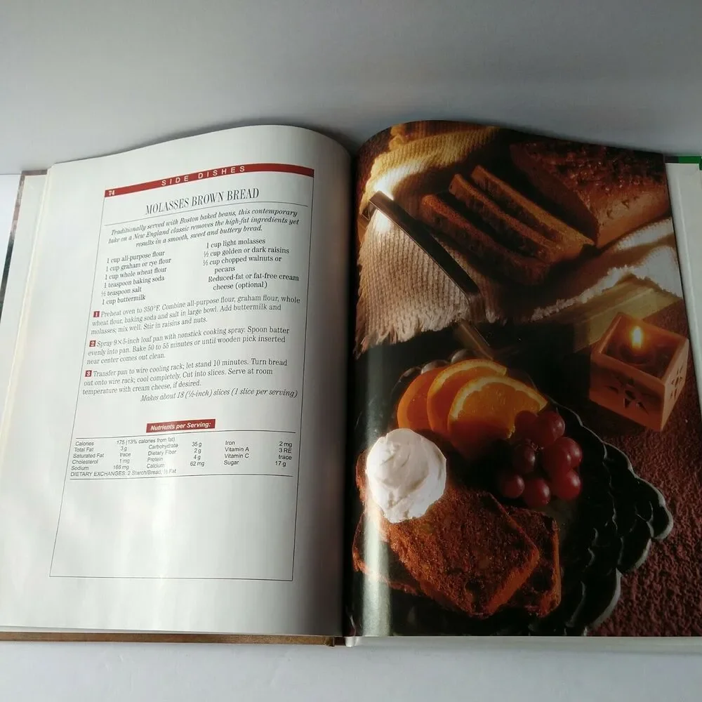 Diabetic Recipes For the Holidays Hardcover Cookbook Vtg 1998‎